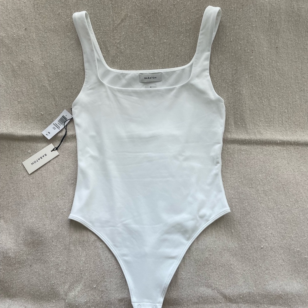 Aritzia Babaton Bodysuit medium
